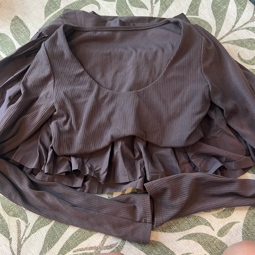 Alo Skirt & Long Sleeved Top Set